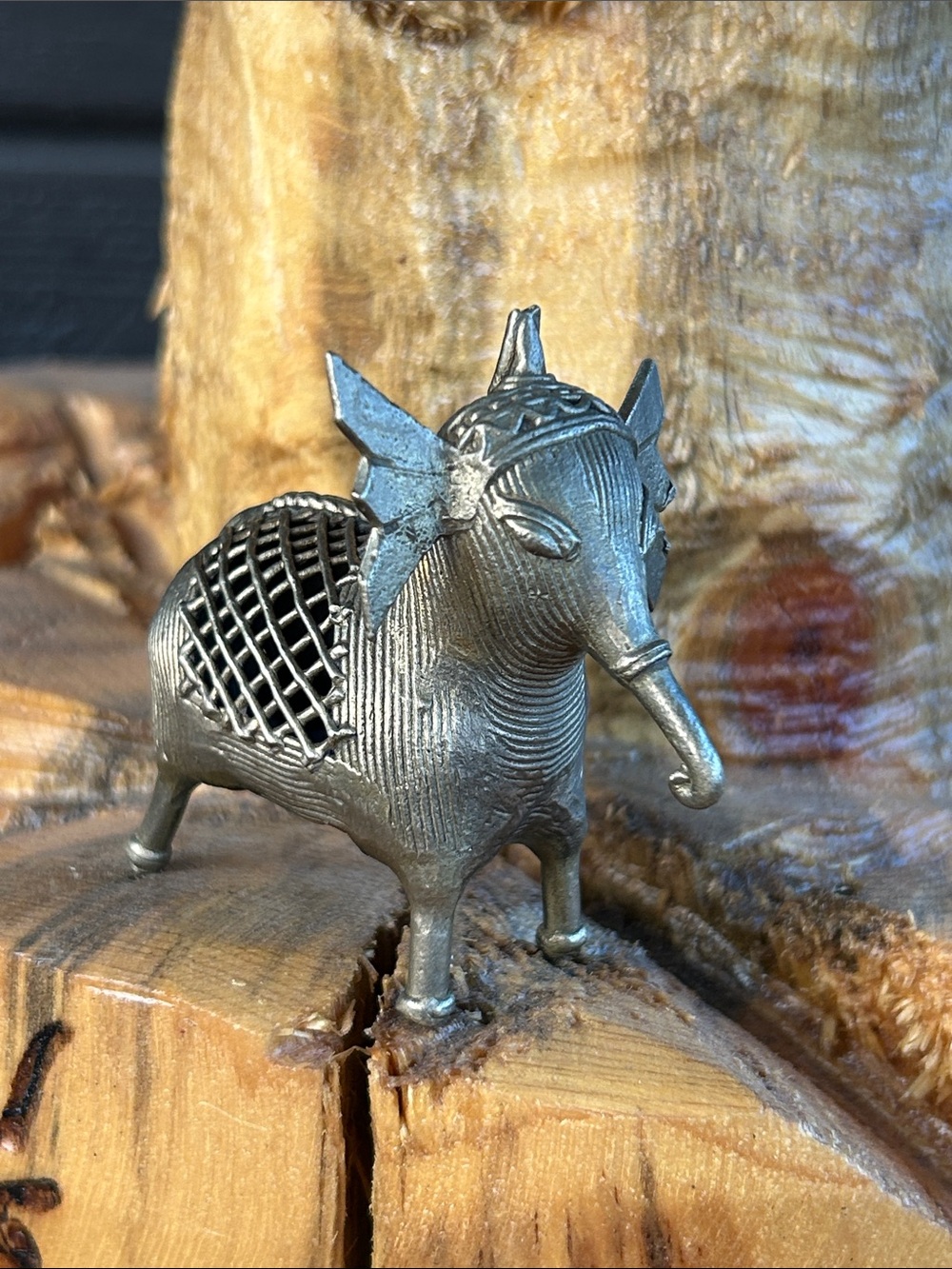 elephant figurine made using the Dhokra tribal art technique- brass mixed metal